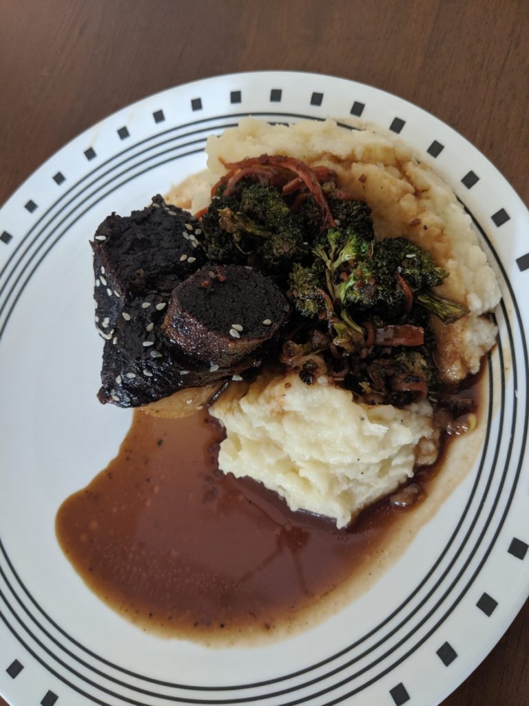 Beef rib with Mash » RecipeCollage.com » September 16, 2025