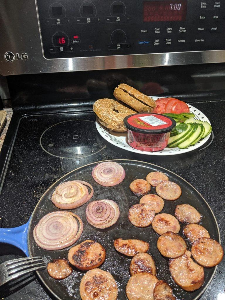 Breakfast sandwiches with Bagels » RecipeCollage.com » September 15, 2025
