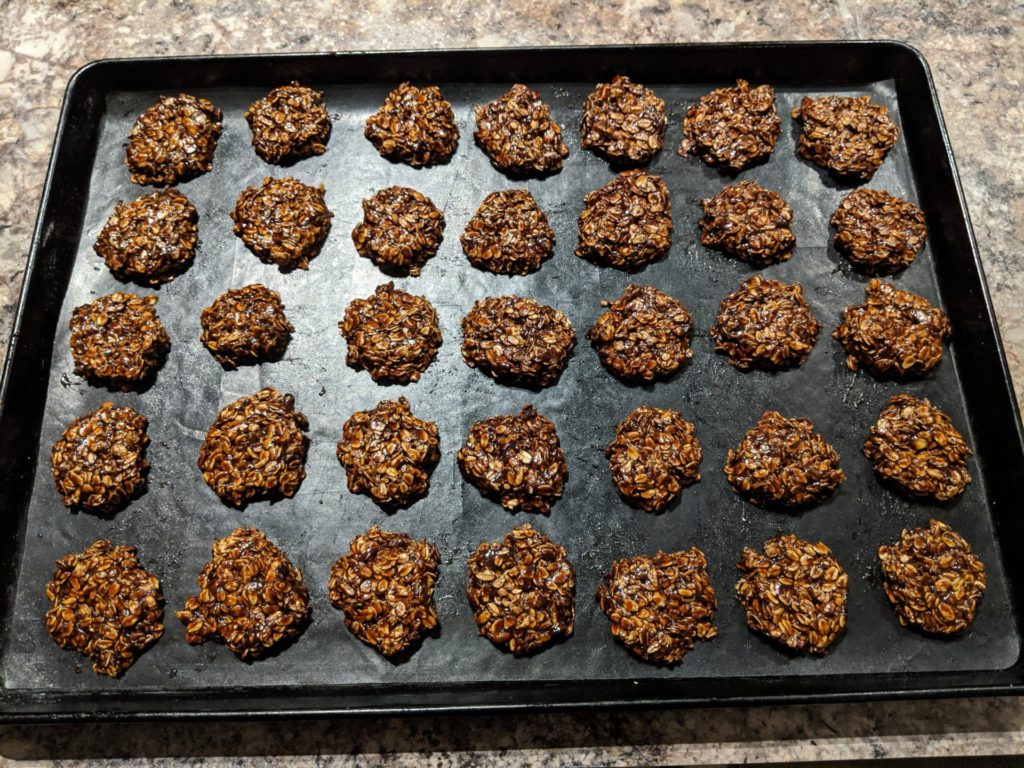 No bake chocolate oatmeal cookies » RecipeCollage.com » September 15, 2025