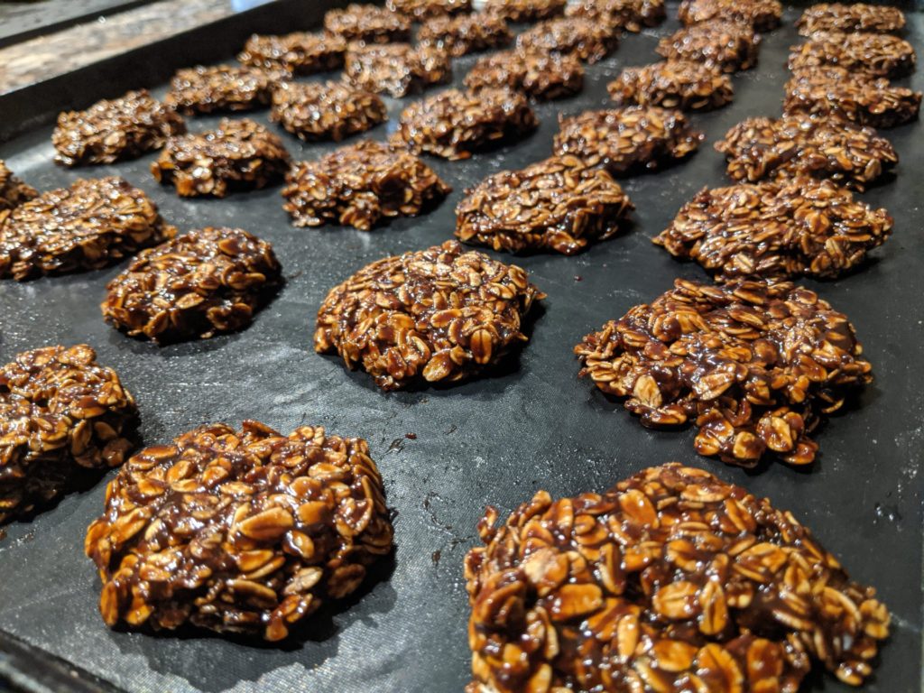 No bake chocolate oatmeal cookies » RecipeCollage.com » September 15, 2025