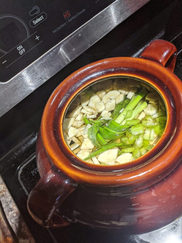 Pork Belly & Chicken Soup » RecipeCollage.com » September 16, 2025
