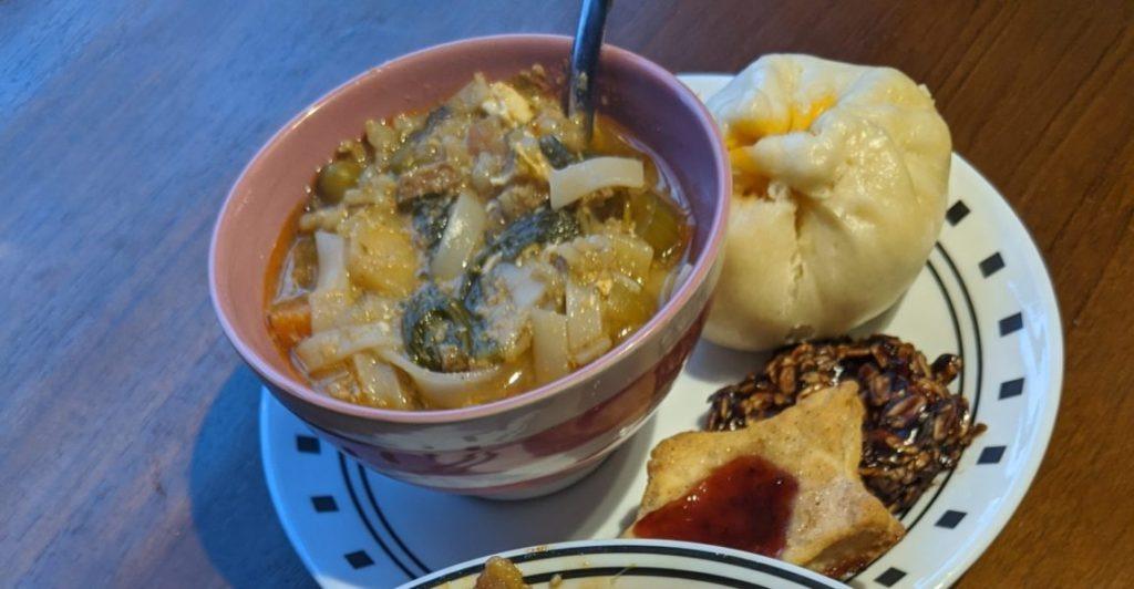 Pork Belly & Chicken Soup » RecipeCollage.com » September 16, 2025