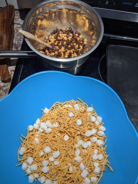 Chowmein Clusters » RecipeCollage.com » September 15, 2025