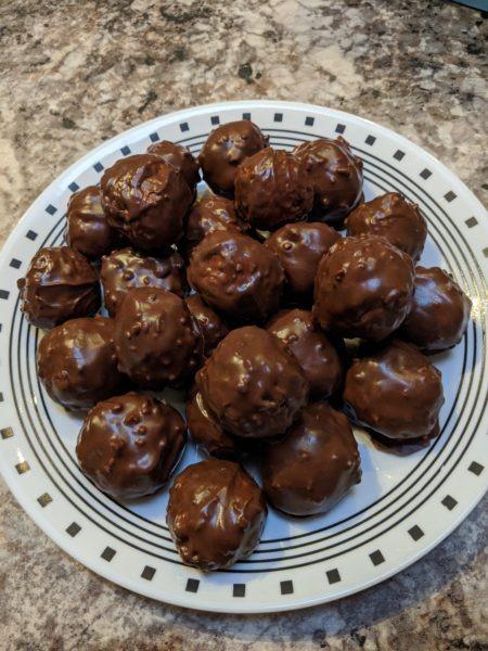 Almond Chocolate Peanut Butter Balls » RecipeCollage.com » September 15, 2025