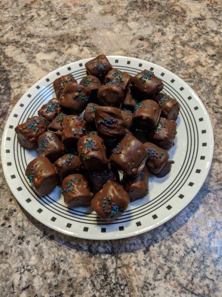 Chocolate covered marshmallows » RecipeCollage.com » September 15, 2025