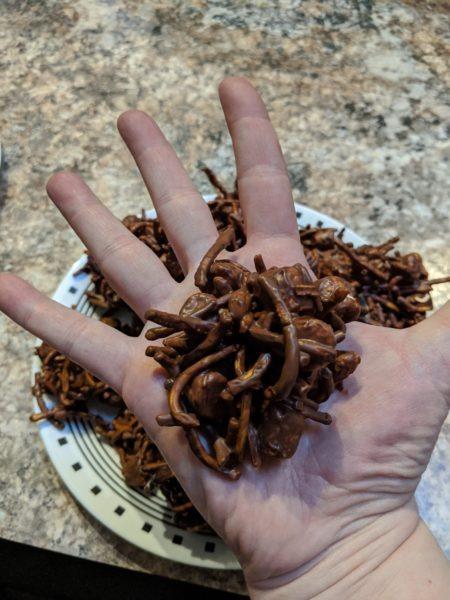Chowmein Clusters » RecipeCollage.com » September 15, 2025