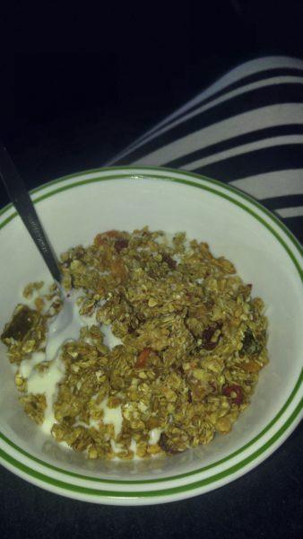 Granola with Dried Fruits » RecipeCollage.com » September 16, 2025