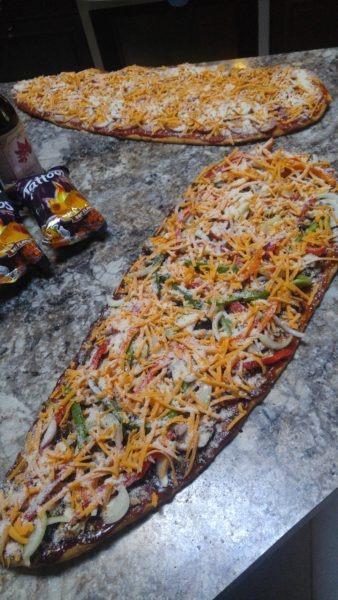 3 foot naan pizzas » RecipeCollage.com » September 17, 2025