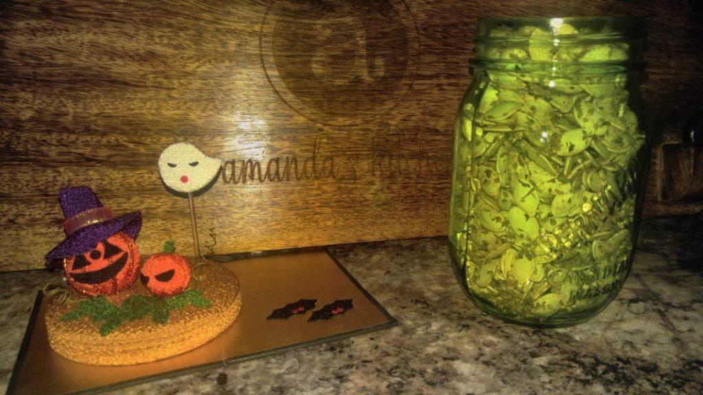 Pizza pumpkin seeds » RecipeCollage.com » October 27, 2025