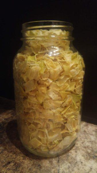 Dehydrated White Onion » RecipeCollage.com » September 14, 2025