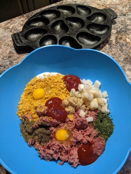 Mini Meatloaves » RecipeCollage.com » September 16, 2025