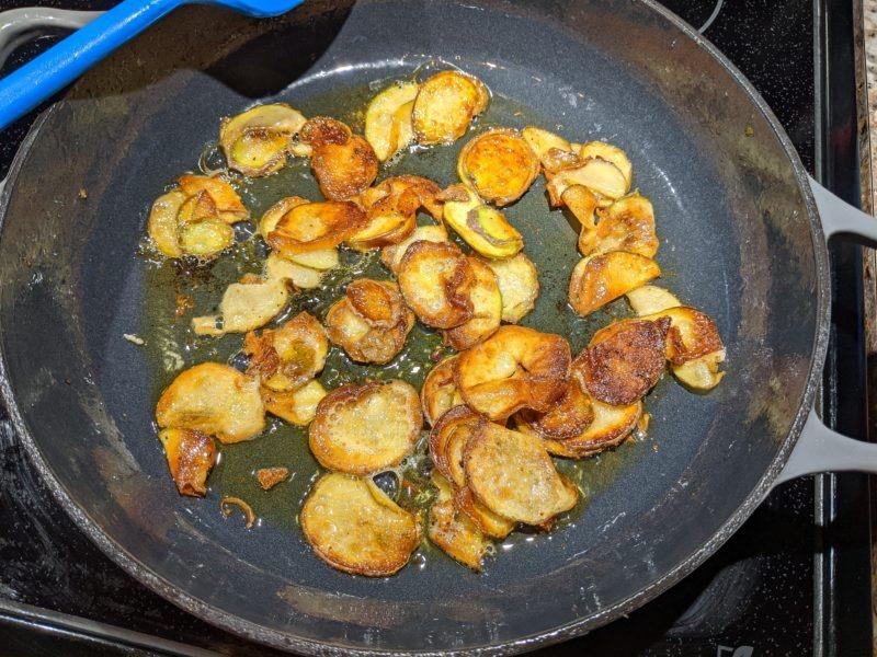 Pan fried Potato Chips » RecipeCollage.com » September 15, 2025