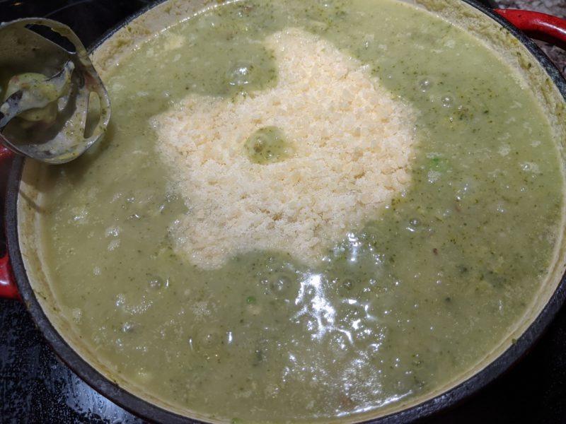 Broccoli & Potato Soup » RecipeCollage.com » September 18, 2025