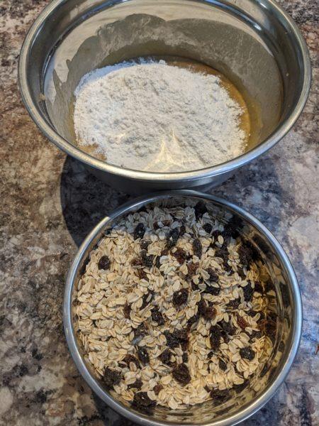 Oatmeal Raisin Cookies » RecipeCollage.com » September 15, 2025