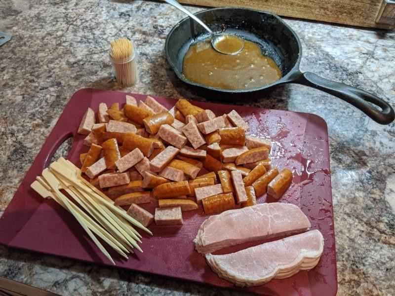 Smokie Skewers » RecipeCollage.com » September 15, 2025