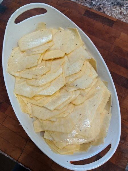 Mandolin Baked Turnip » RecipeCollage.com » September 17, 2025