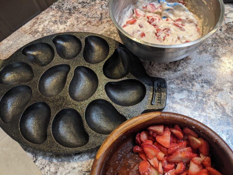 Strawberry Muffins » RecipeCollage.com » September 15, 2025