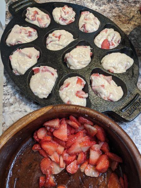 Strawberry Muffins » RecipeCollage.com » September 15, 2025