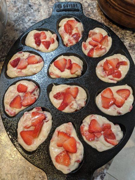 Strawberry Muffins » RecipeCollage.com » September 15, 2025