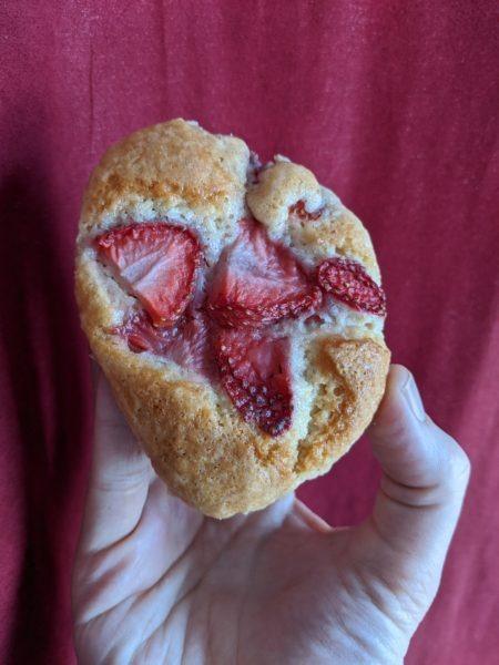 Strawberry Muffins » RecipeCollage.com » September 15, 2025