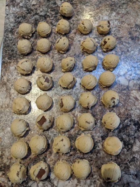 Chocolate Chunk Cookies » RecipeCollage.com » September 15, 2025