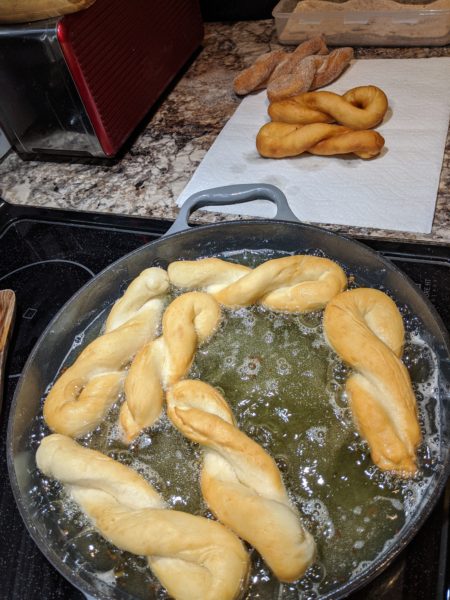 Donut Tresse » RecipeCollage.com » September 15, 2025