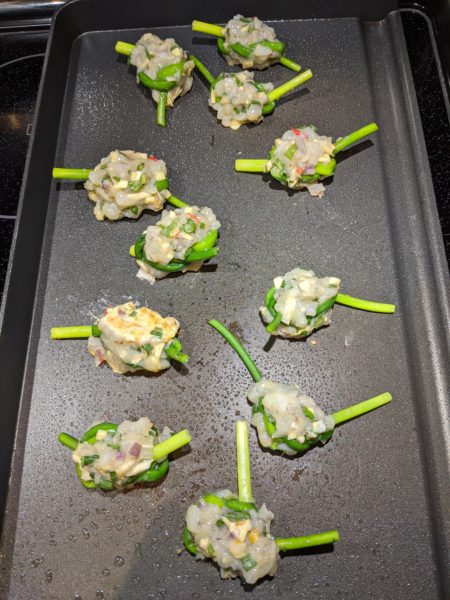Shrimp Knots » RecipeCollage.com » September 17, 2025