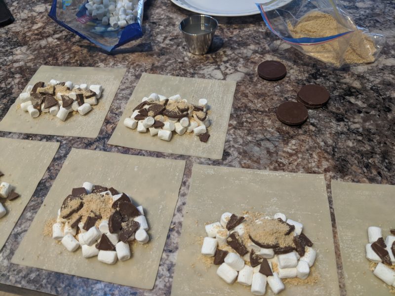 Deep Fried Smores » RecipeCollage.com » September 15, 2025