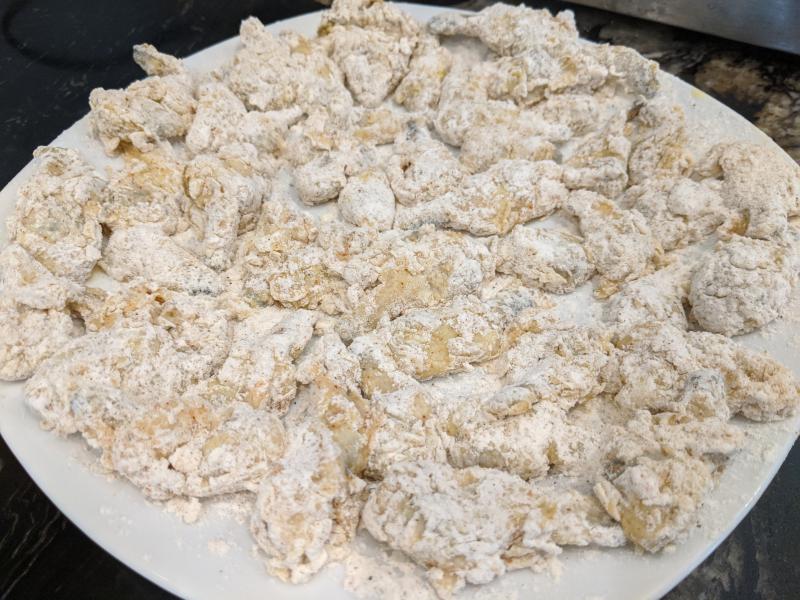 Fried Clams » RecipeCollage.com » September 15, 2025
