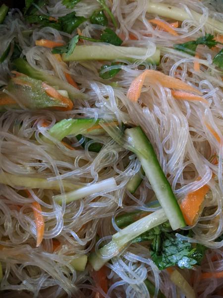 Glass Noodle Salad » RecipeCollage.com » September 16, 2025