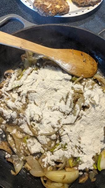 Salisbury Steak in a mushroom onion gravy » RecipeCollage.com » September 16, 2025