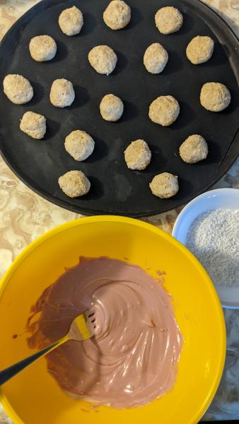 Oreo Balls » RecipeCollage.com » September 15, 2025